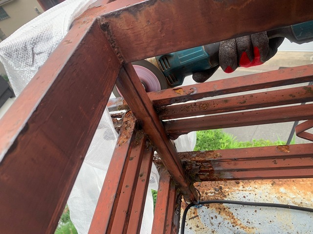 サンダー　サビ撤去