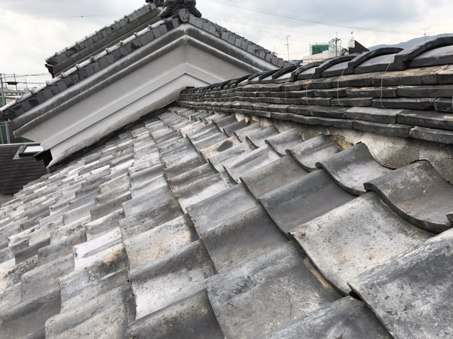 瓦差し替え前の屋根