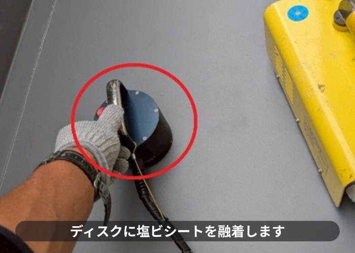 吹田市 大和ハウス戸建てのベランダシート防水を優良業者が貼り換えでシート防水を融着