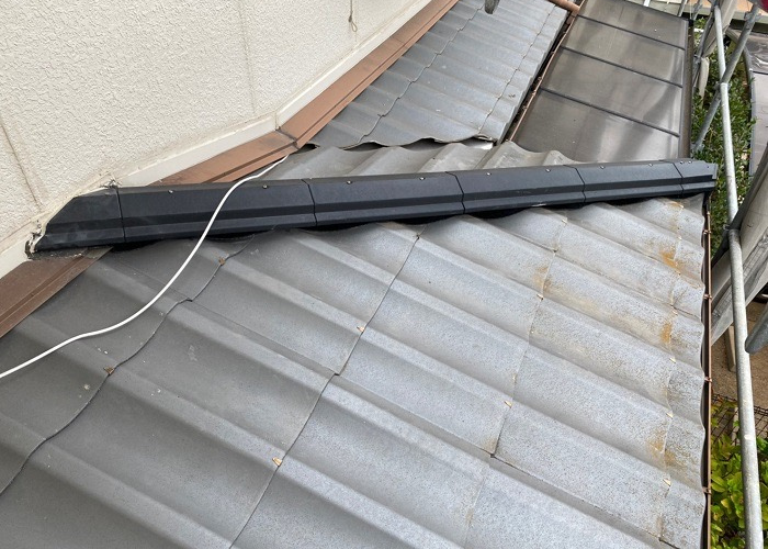 棟瓦積み替え完了