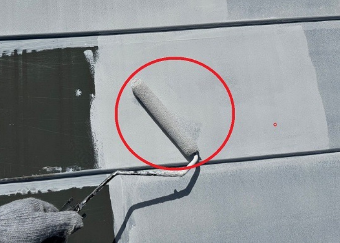 屋根塗装工事で錆止め塗装