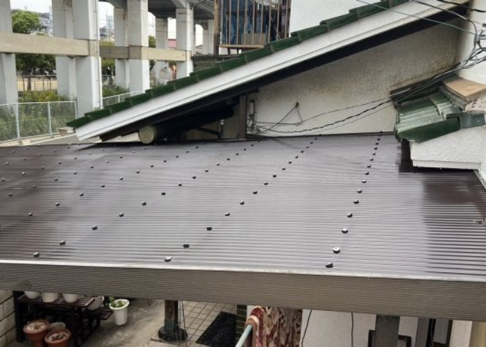 貼り替えた波板の写真