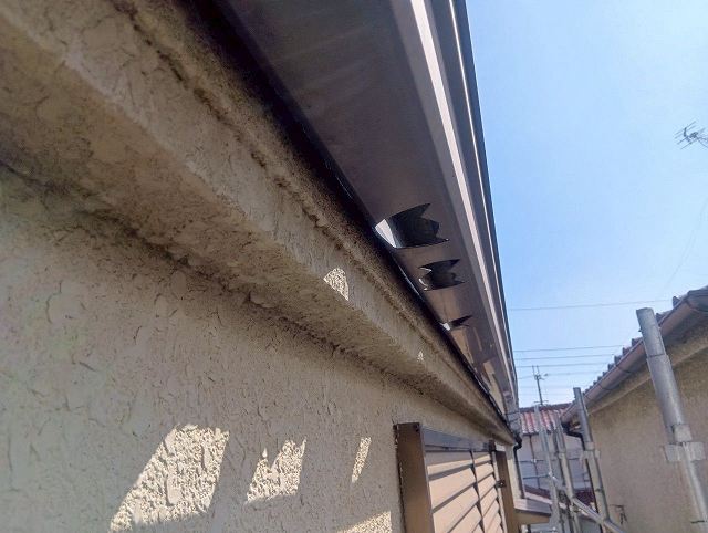 雹害　雨樋に穴　現地調査　加古川市