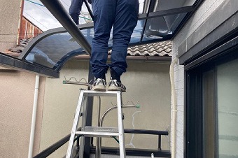 テラス　屋根　設置