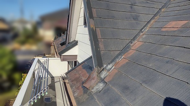 鉄部　錆　屋根