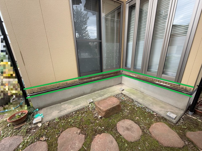 今回はお客様のご要望どおり、 既存の木製濡れ縁をすべて撤去する工事からスタートしました。