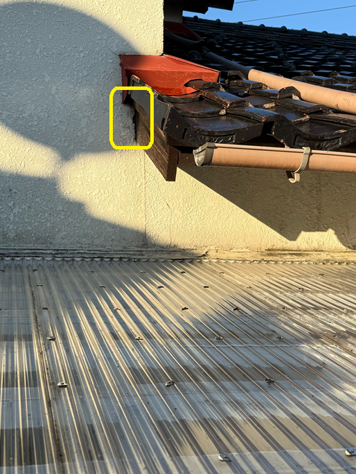 すき間から雨漏り