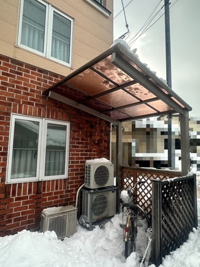 サイクルポート屋根パネル交換