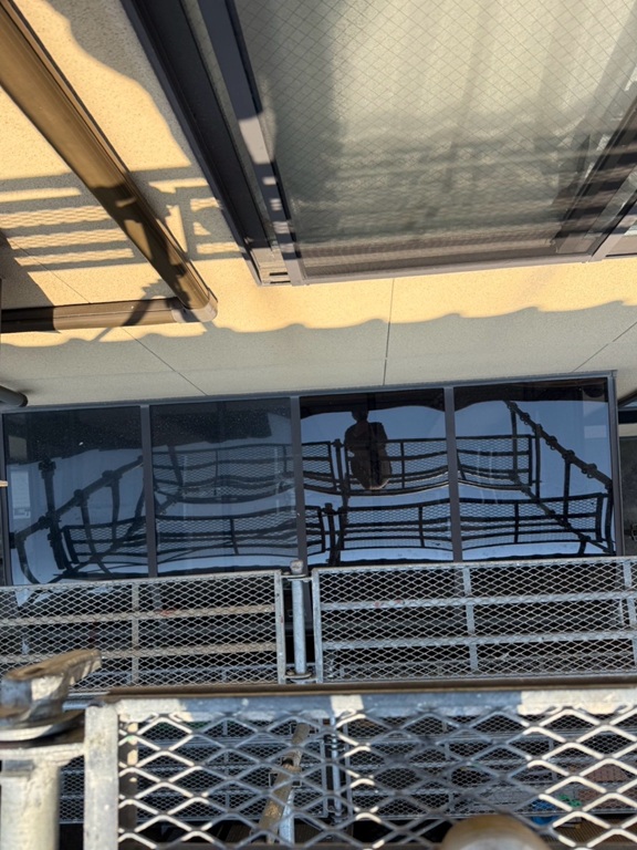 落雪で壊れたサンルームの修理