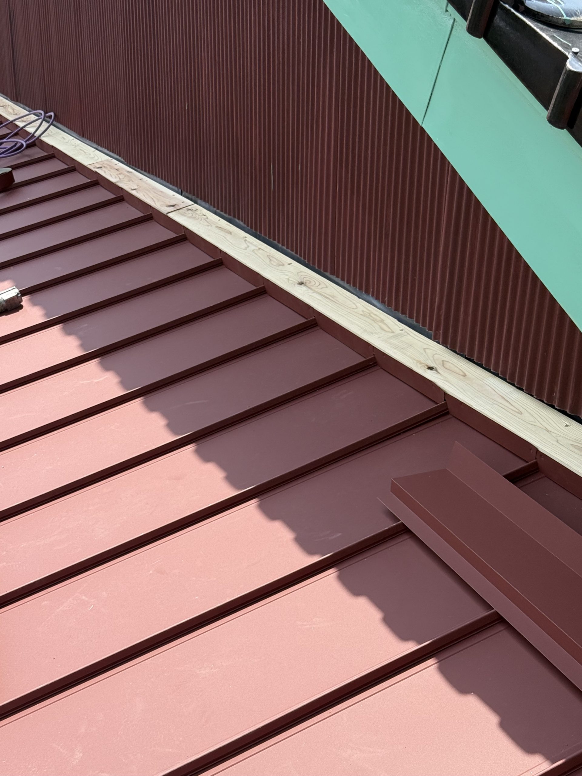 水切り金具を設置する木下地