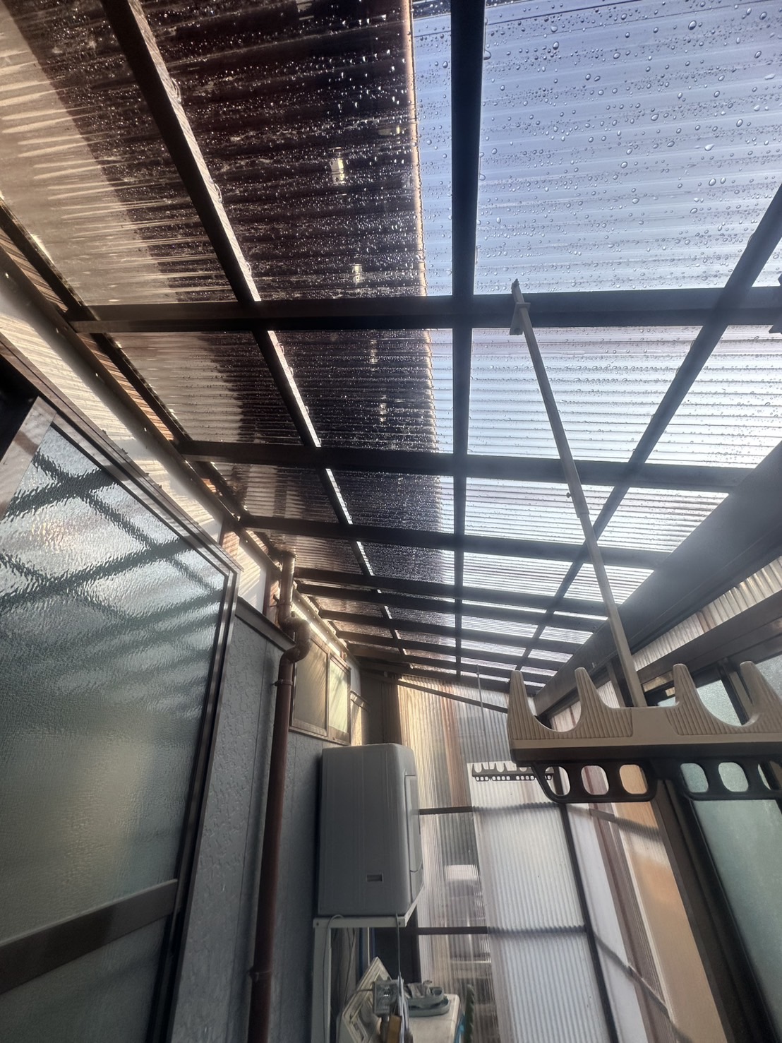 ポリカ波板張り替え完了