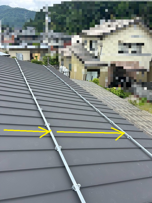 雪止めアングルを設置し、落雪防止！