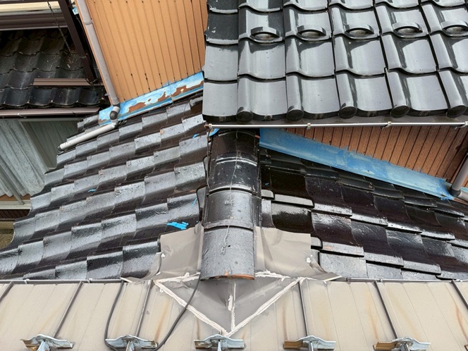 経年劣化葺き替え予定の瓦屋根