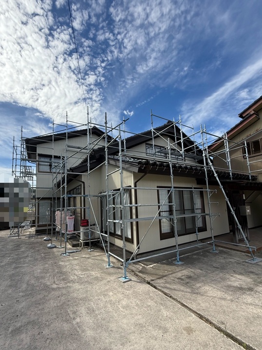 外壁リフォーム工事・屋根工事・雨どい工事　施工完了