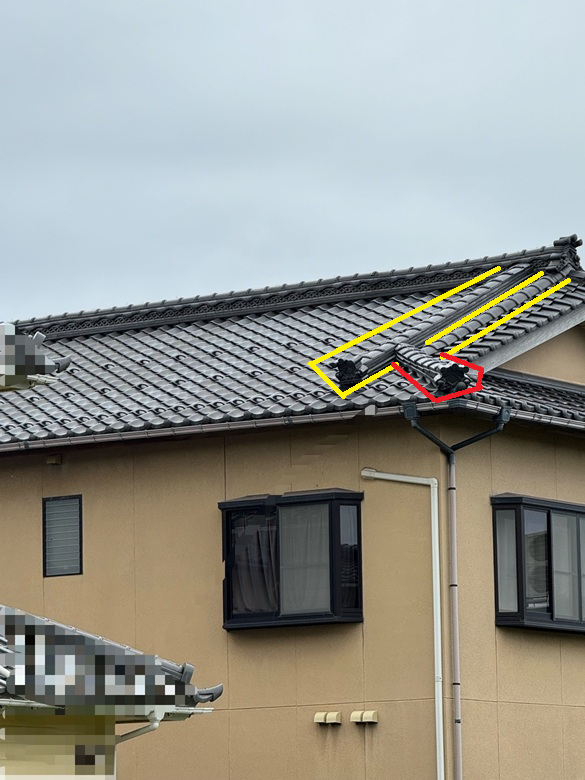 雨漏りしている瓦屋根
