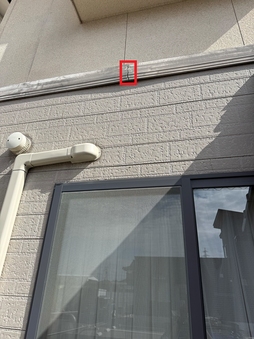 幕板にひび割れ