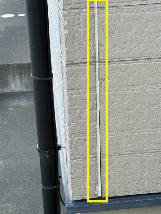 サイディングの目地部分のシーリングの劣化