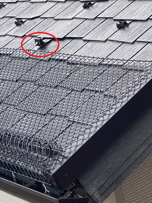 雪止めネット金具で設置