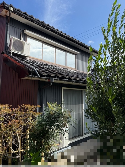 瓦屋根の軽量化のため葺き替え工事をご検討中