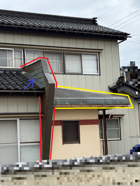 玄関の屋根ち立ち上がり壁