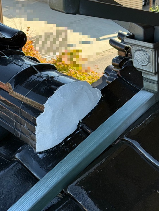 漆喰を詰め直しました