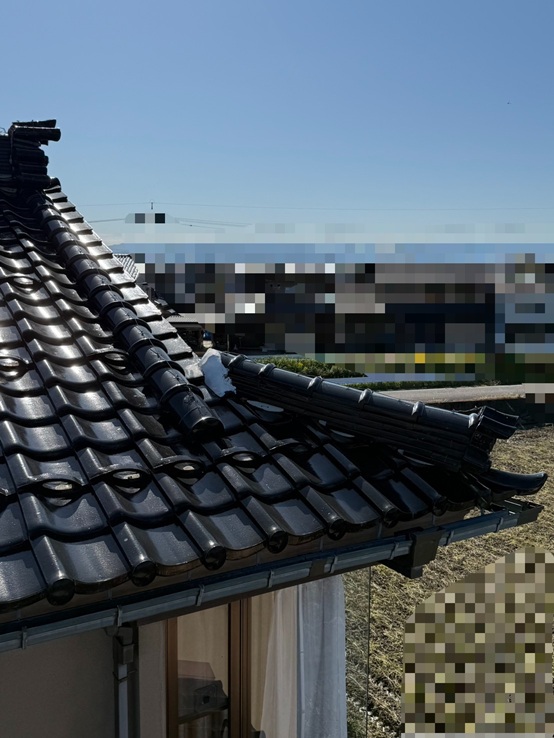 漆喰を詰め直しました