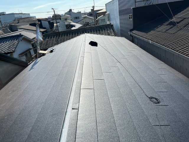 施工後の屋根全景