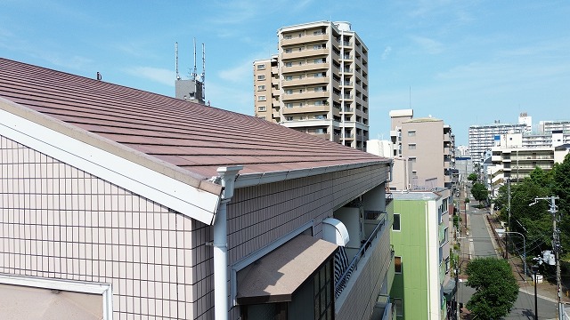 軒先から見た屋根面