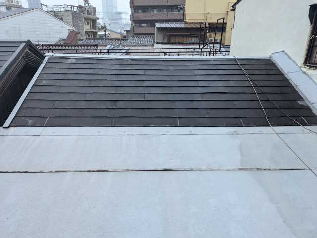 カラーベスト屋根全景