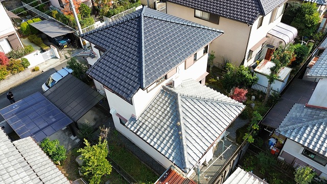 葺き替え施工前の屋根