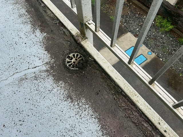 排水口周辺の傷み