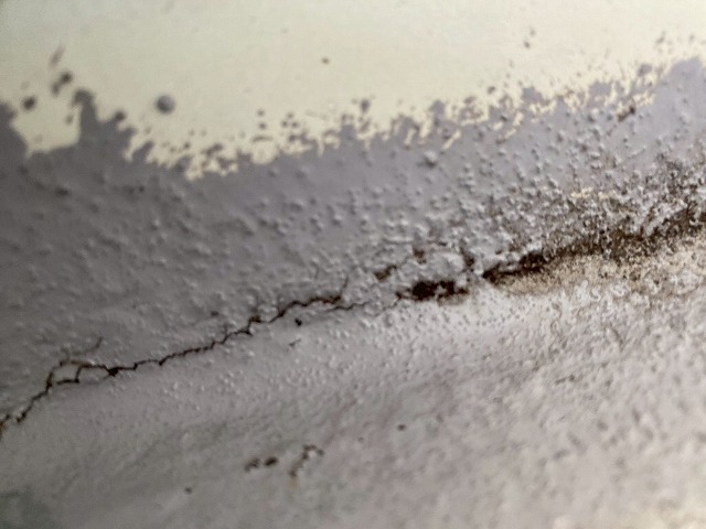 ベランダクラック写真