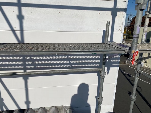 仕上げ塗装と全体の色合わせ