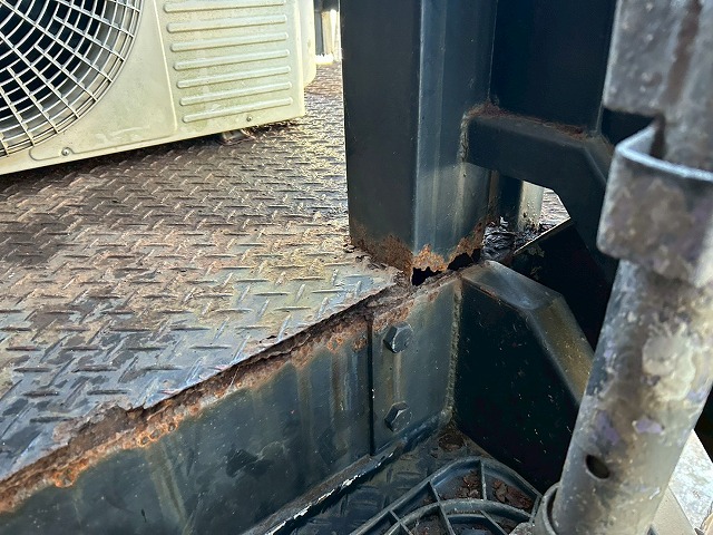 ピンホールが確認できる写真