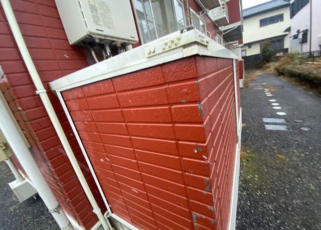 外壁出隅の欠け