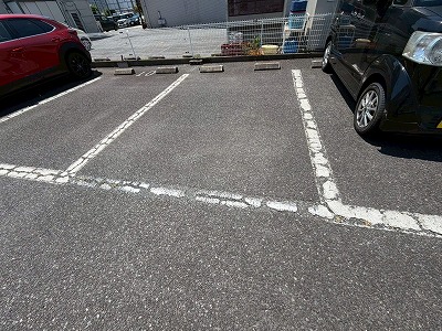 駐車場白線の劣化