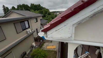 破風の塗膜剥離