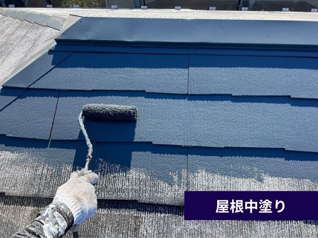 屋根中塗り