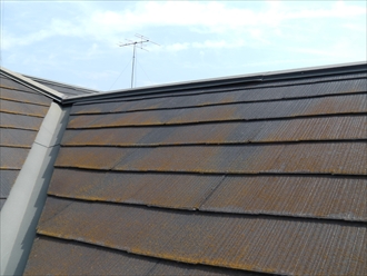 立川市　遮熱塗料（屋根）とセルフクリーニング塗料（外壁）で省エネ事例　施工前