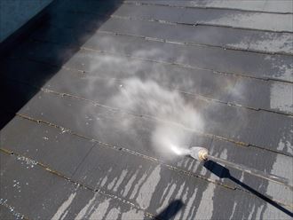 屋根塗装工事,高圧洗浄