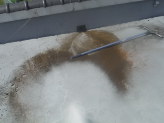 江東区 陸屋根の防水工事　高圧洗浄