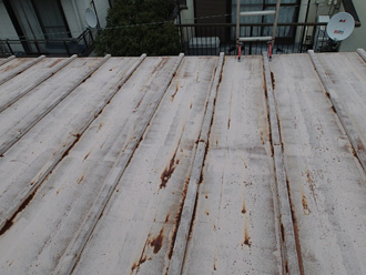 川崎市高津区　屋根材が傷んでいる瓦棒屋根