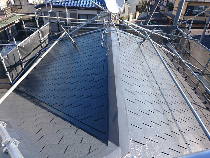 横浜市鶴見区　スレート屋根の塗装完了