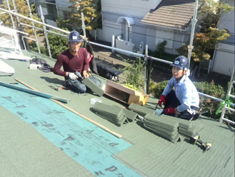 横浜市西区　エコグラーニで屋根カバー工法