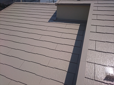 杉並区でスレート屋根を遮熱塗料の日本ペイント製サーモアイ４Ｆで仕上げました、施工後写真
