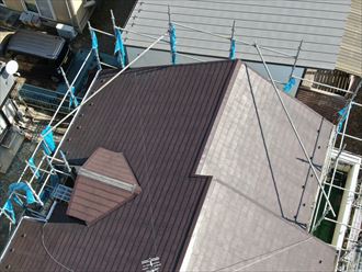 佐倉市大崎台で耐久性の高いタフモックを使用した、棟板金交換工事を行いました、施工前写真